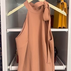 Eva Mendas pink dress